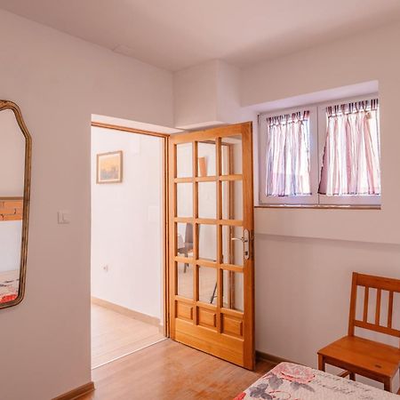 Apartments Ema Sibenik Bagian luar foto