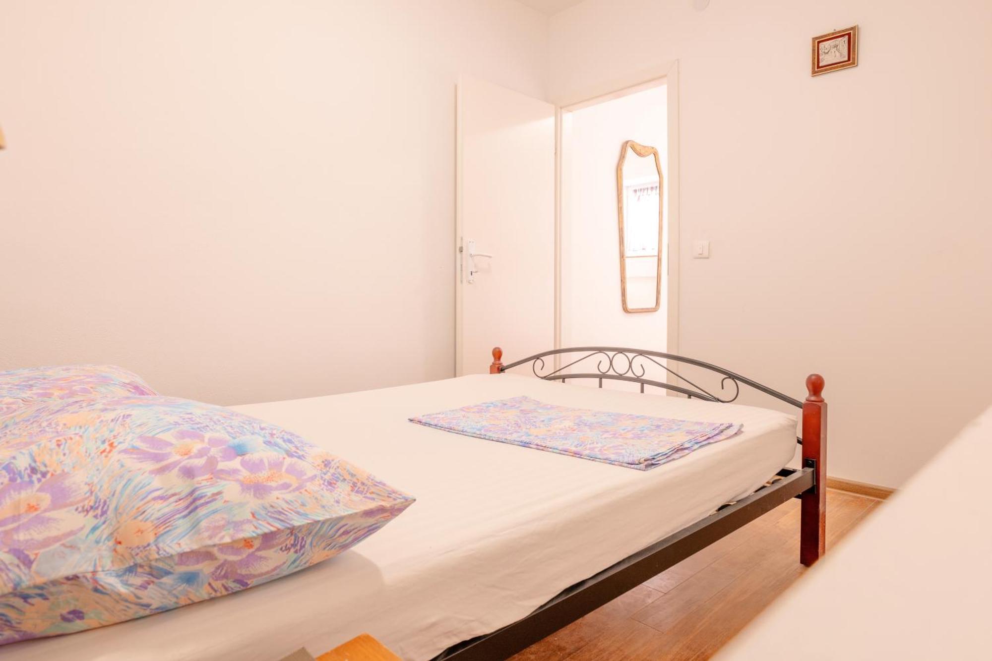 Apartments Ema Sibenik Bagian luar foto